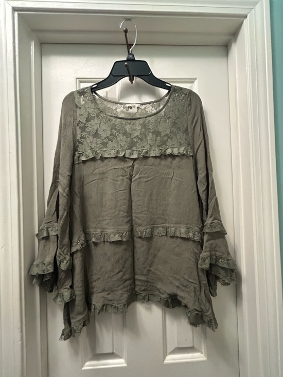 easel Tops - Olive green lace boho tunic